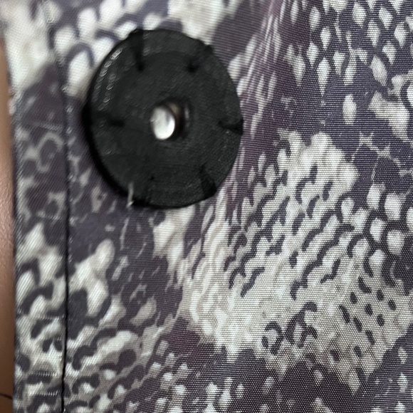 INC International Concept Snake Embossed Snap Front Buckle Belt Rain Coat size L - Picture 6 of 15